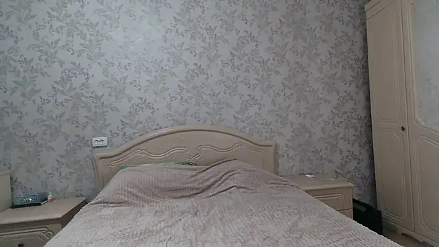 Alexandra Meow online show from 03/08/25, 10:11