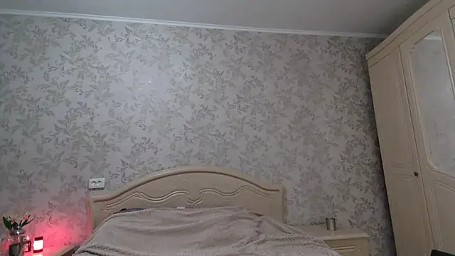 Alexandra Meow online show from 09/20/25, 10:00