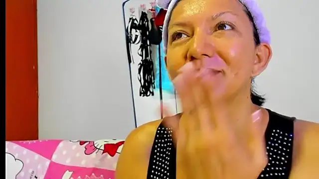 Angelblue  online show from 02/19/26, 02:57