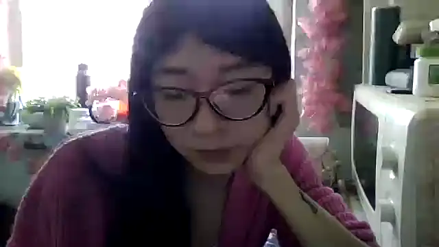Snapshot of CarlyJoy chatting on 03/16/26, 10:52 CarlyJoy online show from 03/16/26, 10:52