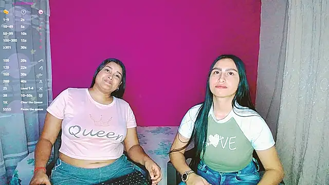 Snapshot of violeta_rous chatting on 02/11/25, 04:01 violeta rous online show from 02/11/25, 04:01