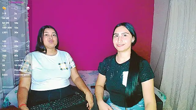 Snapshot of violeta_rous chatting on 02/13/25, 02:56 violeta rous online show from 02/13/25, 02:56