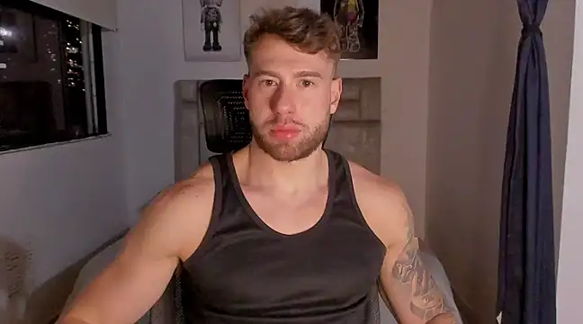 Snapshot of paul_rogerr chatting on 03/16/25, 12:45 paul rogerr online show from 03/16/25, 12:45