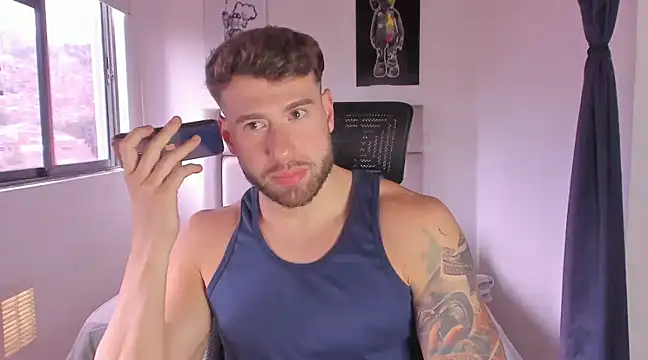 Snapshot of paul_rogerr chatting on 03/20/25, 10:29 paul rogerr online show from 03/20/25, 10:29