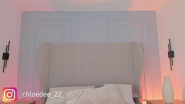 chloe d online show from 02/22/26, 12:47