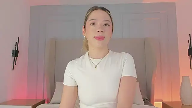 chloe d online show from 03/15/26, 12:33