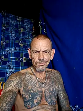 Snapshot of deepstroker42071 chatting on 09/30/25, 08:30 deepstroker42071 online show from 09/30/25, 08:30