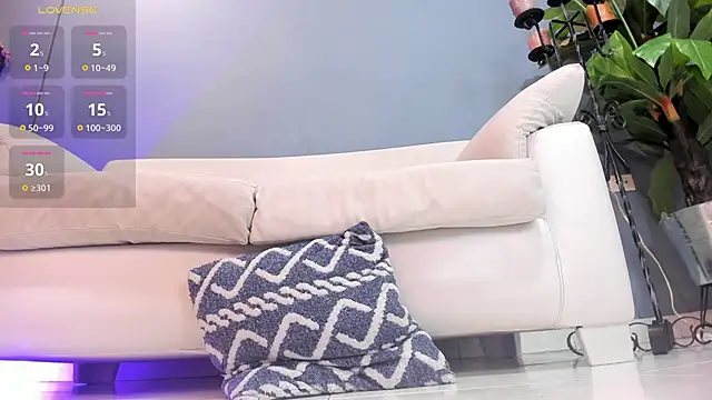 Snapshot of sofiaa_ebony chatting on 02/04/25, 04:29 sofiaa ebony online show from 02/04/25, 04:29