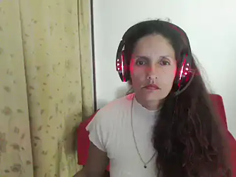 catalina duran1 online show from 03/16/25, 08:32