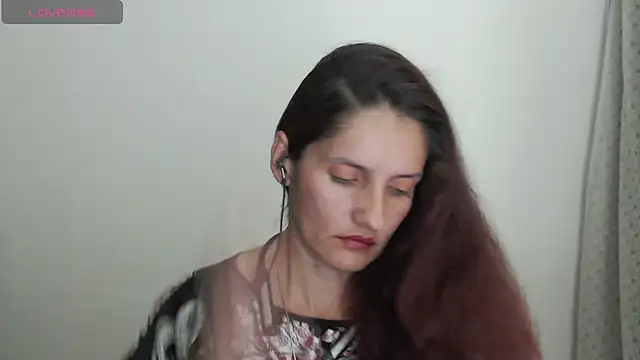 Snapshot of catalina_duran1 chatting on 05/21/26, 04:41 catalina duran1 online show from 05/21/26, 04:41