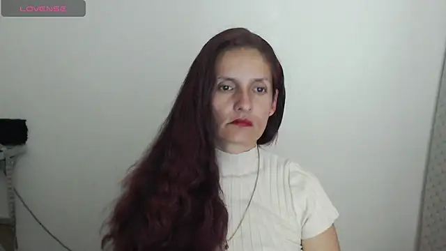 Snapshot of catalina_duran1 chatting on 06/10/26, 01:28 catalina duran1 online show from 06/10/26, 01:28