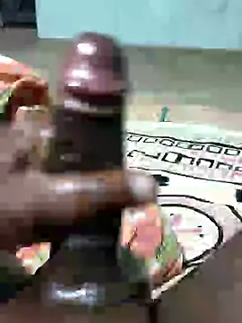 Snapshot of SILENT_FUCKER_01 chatting on 12/12/24, 05:48 SILENT FUCKER 01 online show from 12/12/24, 05:48