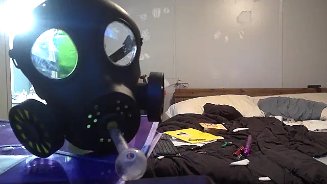 Bi curious86 online show from 10/26/25, 01:11