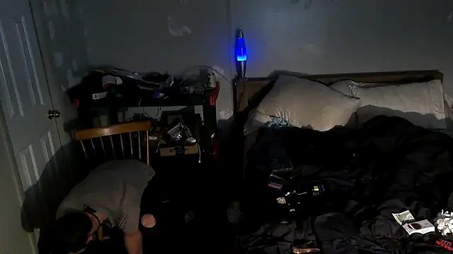 Bi curious86 online show from 11/08/25, 02:34