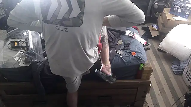 Bi curious86 online show from 04/12/26, 10:26