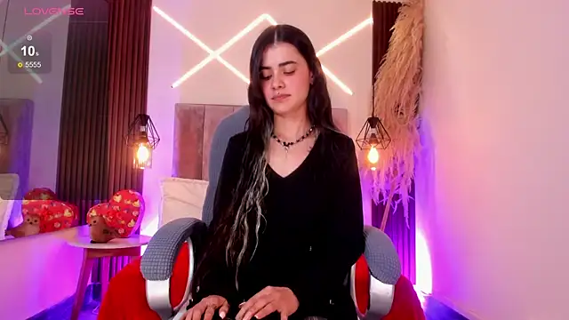 Snapshot of dasha-rodrigues chatting on 07/16/26, 01:17 dasha-rodrigues online show from 07/16/26, 01:17