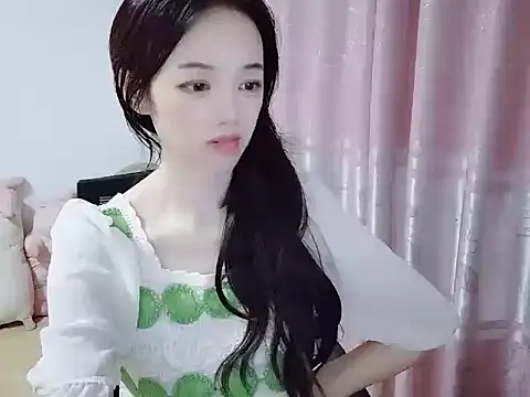 wwcc123 online show from 09/10/25, 02:39