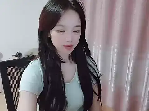 wwcc123 online show from 10/12/25, 01:54