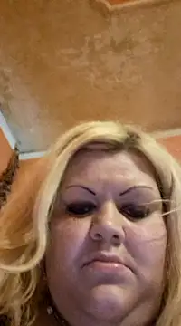 Snapshot of ducicsajsziii chatting on 12/16/24, 11:18 ducicsajsziii online show from 12/16/24, 11:18