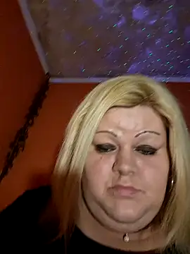 Snapshot of ducicsajsziii chatting on 01/14/25, 03:47 ducicsajsziii online show from 01/14/25, 03:47