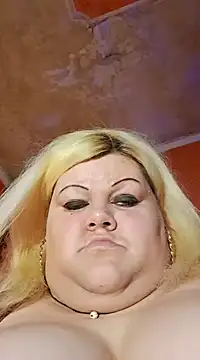 Snapshot of ducicsajsziii chatting on 02/19/25, 12:22 ducicsajsziii online show from 02/19/25, 12:22