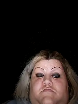 Snapshot of ducicsajsziii chatting on 10/13/25, 05:24 ducicsajsziii online show from 10/13/25, 05:24