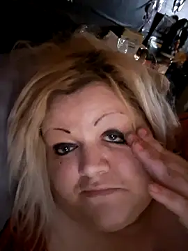 ducicsajsziii online show from 12/14/25, 02:44