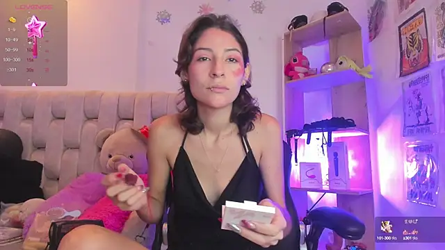 Snapshot of Gorgeous_Team chatting on 01/06/25, 07:45 Gorgeous Team online show from 01/06/25, 07:45