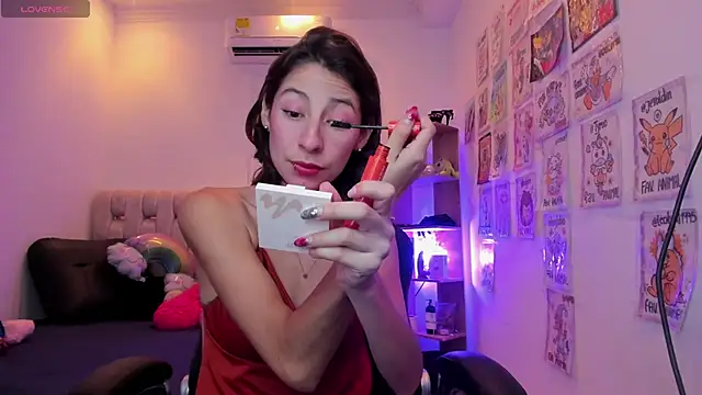 Snapshot of Gorgeous_Team chatting on 02/21/25, 08:05 Gorgeous Team online show from 02/21/25, 08:05