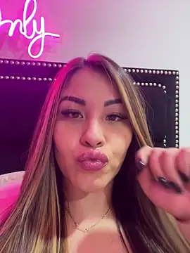 sexyyykloee online show from 04/09/26, 05:40