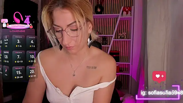 sofiah  online show from 02/16/26, 05:42