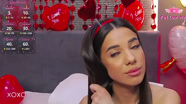 LaraKent online show from 02/14/25, 11:53