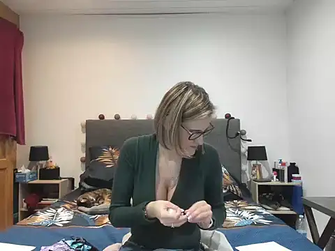 Madame Callie online show from 04/01/26, 01:12