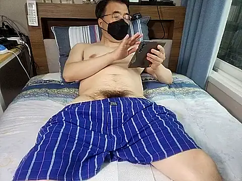 Snapshot of Jackvanlee chatting on 06/22/26, 03:47 Jackvanlee online show from 06/22/26, 03:47