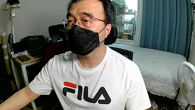 Snapshot of Jackvanlee chatting on 07/16/26, 03:23 Jackvanlee online show from 07/16/26, 03:23