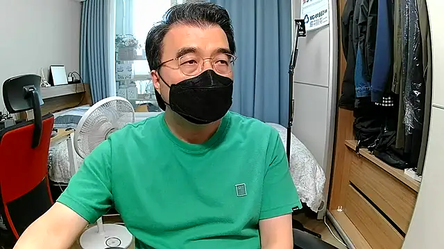 Snapshot of Jackvanlee chatting on 07/29/26, 03:15 Jackvanlee online show from 07/29/26, 03:15