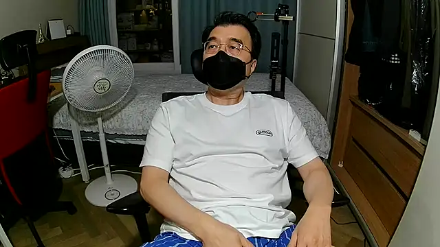 Snapshot of Jackvanlee chatting on 08/03/26, 01:16 Jackvanlee online show from 08/03/26, 01:16