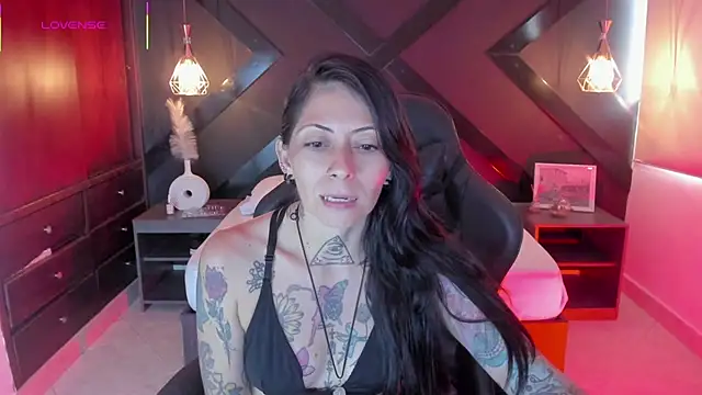 dark gotica online show from 09/25/25, 07:06