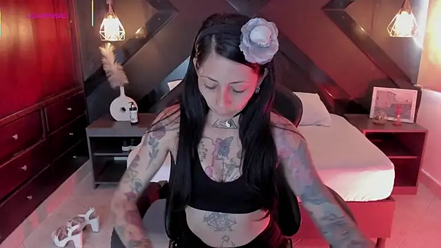 dark gotica online show from 10/01/25, 07:09