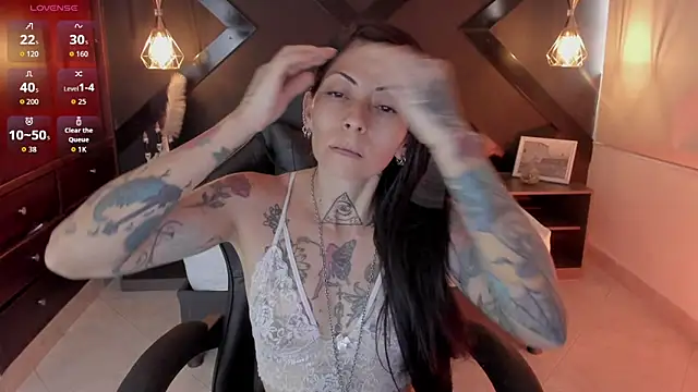 dark gotica online show from 10/28/25, 07:05