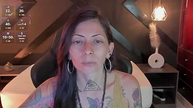 Snapshot of dark_gotica chatting on 02/20/26, 07:14 dark gotica online show from 02/20/26, 07:14