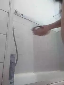 Snapshot of bruna_safadinhaa chatting on 02/15/25, 12:11 bruna safadinhaa online show from 02/15/25, 12:11