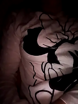 bruna safadinhaa online show from 10/31/25, 11:39