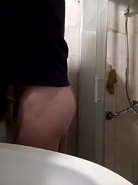 petitpeps84 online show from 12/15/24, 07:46