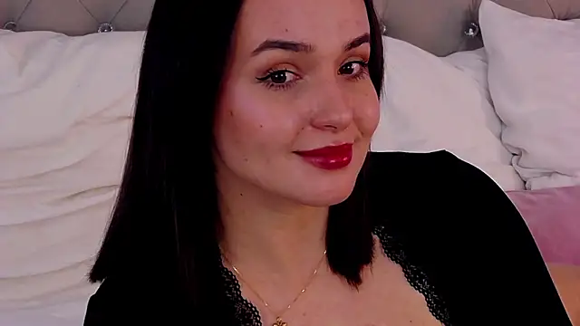 MeIisaLove online show from 04/06/26, 07:04