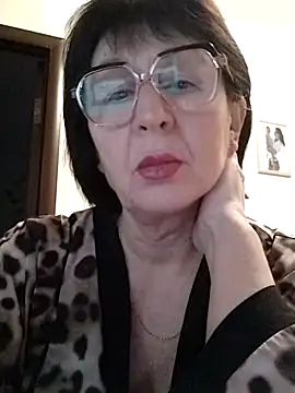 Snapshot of AlbinaXPretty chatting on 12/03/24, 05:31 AlbinaXPretty online show from 12/03/24, 05:31