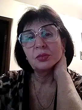 Snapshot of AlbinaXPretty chatting on 12/26/24, 08:11 AlbinaXPretty online show from 12/26/24, 08:11