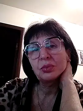Snapshot of AlbinaXPretty chatting on 01/16/25, 07:10 AlbinaXPretty online show from 01/16/25, 07:10