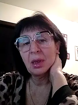 Snapshot of AlbinaXPretty chatting on 01/20/25, 03:07 AlbinaXPretty online show from 01/20/25, 03:07