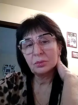 Snapshot of AlbinaXPretty chatting on 01/26/25, 01:47 AlbinaXPretty online show from 01/26/25, 01:47